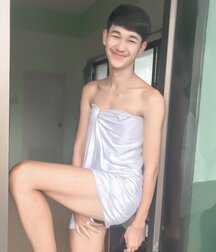 boys of April Deep Spring Twink Tube 626d1c412357a.jpg