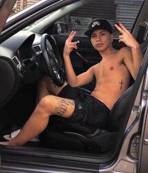 boys of April Deep Spring Twink Tube 626d1c5c018d5.jpg