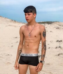 boys of April Deep Spring Twink Tube 626d1caebc76b.jpg