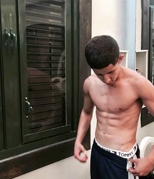 Shirtless Guys Rule ... 594de1a9de9c2.jpg