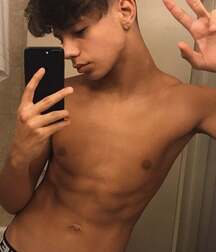 So Very Hot & Handsome Guys Boys Porn 5f4a68f15dc1d.jpg