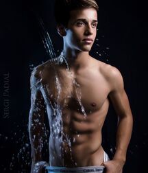 Shirtless Twinks:  Handsome & Athletic  5f4b1dd5204d2.jpg