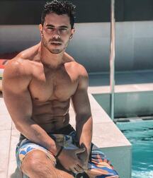 Hunks: Handsome & Hot Gay Tube 5f708b5ccff85.jpg