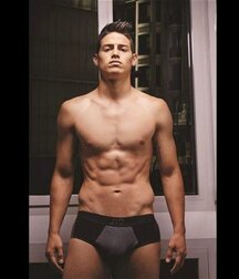 More Handsome & Fit Guys Some Wearing Masks  5f8066f7c4321.jpg