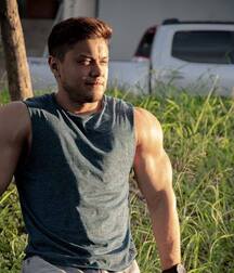 More Handsome & Fit Guys Some Wearing Masks  5f80670daea42.jpg