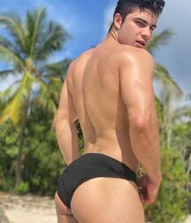 Underwear Bulge Guys Boys Porn 5f8ef430f34b2.jpg