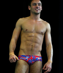 Tom Daley British Diver 5f98d8cc7c6b8.jpg
