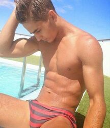 Striped Speedos Hunks & Twinks Porn 5fa5a62fbf16d.jpg