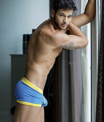 Underwear Hunks Gay Tube 5faa1a96c7869.jpg