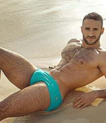Studly Males Gay Tube 5fac1622bbfa6.jpg