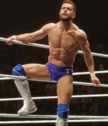 Studly Males Gay Tube 5fac1624d43f9.jpg