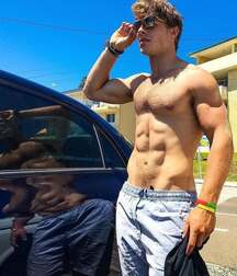 Studly Males Gay Tube 5fac1627afbac.jpg