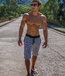 Studly Males Gay Tube 5fac164018cca.jpg