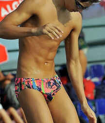 Speedos Rock Gay Tube 5fac6f5d39edc.jpg