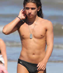 Speedos Rock Gay Tube 5fac6f6ae810d.jpg