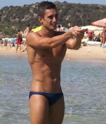 Speedos Rock Gay Tube 5fac6f72c744d.jpg