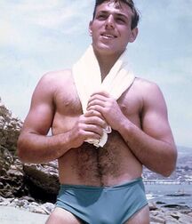 Speedos Rock Gay Tube 5fac6f7959ba5.jpg