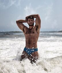 Males Fit & Handsome Gay Tube 5facacce1e774.jpg