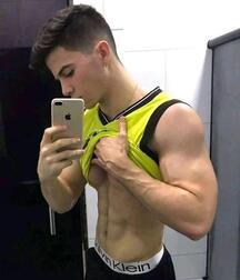 Good Looking Muscle Boys Gay Tube 5facc10bb2260.jpg