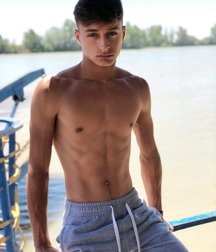 Shirtless Twinks Gay Tube Chaps 5fad862f3fe3c.jpg
