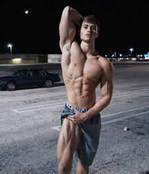 Muscle Man David Gay Tube 5fad8c433b482.jpg