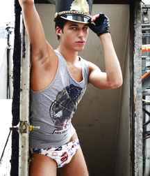 Handsome & Sexy Gay Tube 5faeafa7b6b7e.jpg