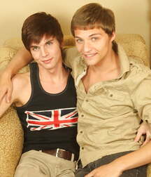 Handsome & Sexy Gay Tube 5faeafb9c4860.jpg