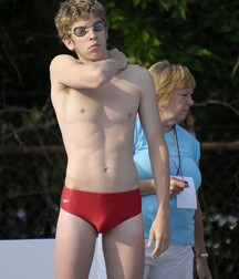 Red Speedos Rock Gay Tube 5faed5577e7e6.jpg