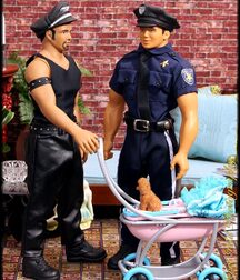 Action Figures & Male Dolls 5fb13b12ebc4b.jpg