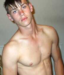 Fit & Good Looking Guys Gay Tube 5fb2a9922d02a.jpg