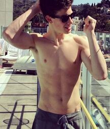 Good Looking Twinks Gay Porn