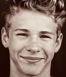 Face Portraits Gay Tube 5fb2e5f946b03.jpg