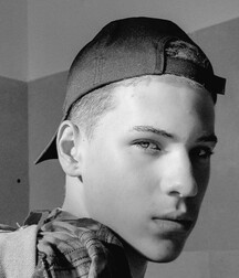 Face Portraits Gay Tube 5fb2e609cb78b.jpg