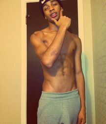 Young Lean Muscle Gay Tube 5fb68b59efe2d.jpg