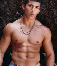 Abs R Us Gay Tube Shirtless 5fb7ddf0d6a8f.jpg