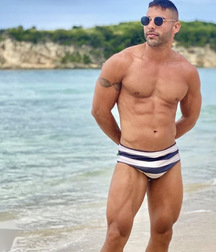 Speedos Rule Gay Tube 5fb8ac2849ca5.jpeg