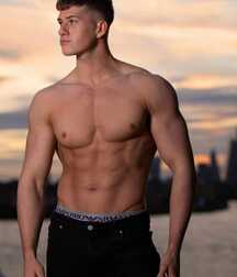 Pecs-tacular Young Guys Gay Tube 5fb96a7d2efdc.jpg