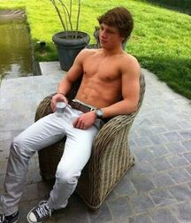 Muscle Twinks & Hunks Gay Tube 5fb9ad2451403.jpg