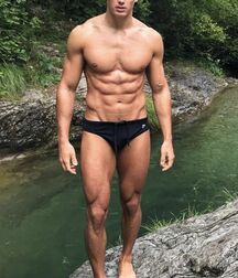 Pietro Boselli Gay Tube 2 5fc08832ae188.jpg