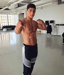 Pietro Boselli Gay Tube 2 5fc0885fae8bf.jpg