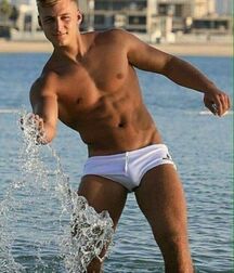 Speedo Celebration Gay Tube 5fc126c80150d.jpg