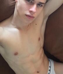 Shirtless Sexy Twinks Gay Tube 5fc198cec9c48.jpg