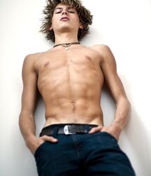 Shirtless Sexy Twinks Gay Tube 5fc198eb0d7db.jpg