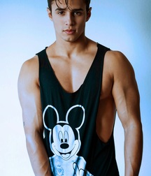 Acaua Diniz gay tube handsome  5fc19fc1e0773.jpg