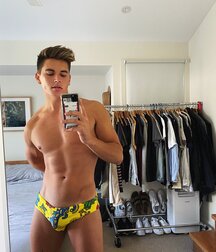 Twinks & Tweens Eye Candy Gay Tube 5fc3d2bdbcbab.jpg