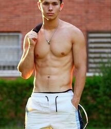 Twink Dreams Gay Tube Shirtless 5fc715cd1dda6.jpg