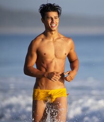 Aussies Swim Gay Tube 5fc90a652633d.jpg