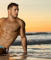 Aussies Swim Gay Tube 5fc90a6d061f7.jpg