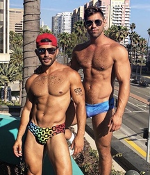 Speedo Buddies Gay Tube 5fd186bad7f7c.jpg