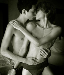Gay Kissing Boys Porn 5fd96180959f0.jpg
